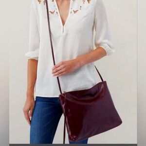 Hobo NWT Ziggy Crossbody